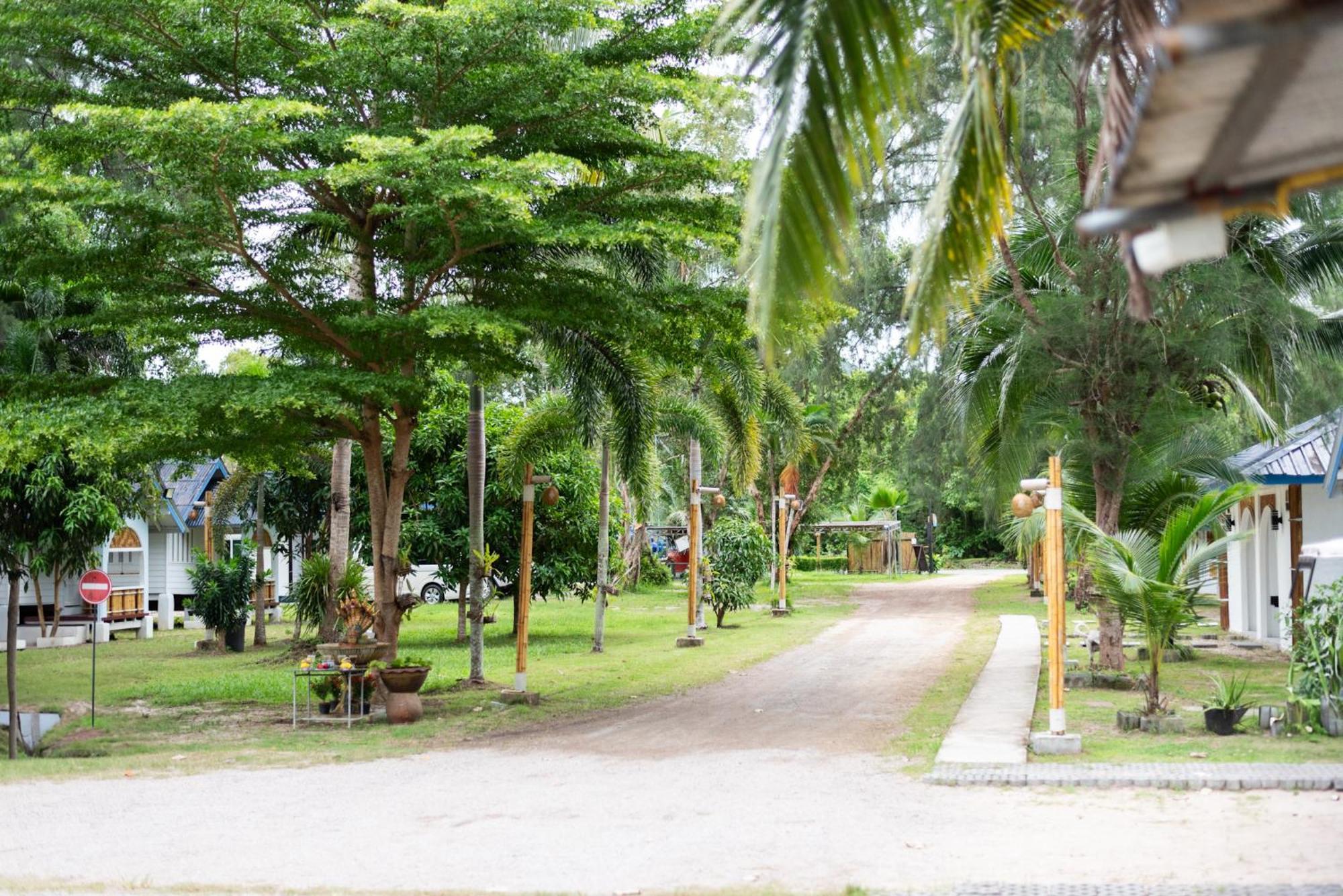 Pan Beachfront Resort Krabi Klong Muang Beach Extérieur photo